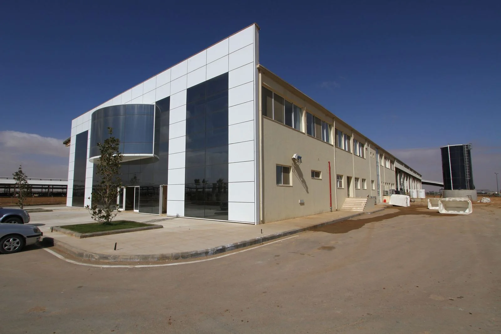 Al-Youm Cow Farm Amman — CEC Agricultural