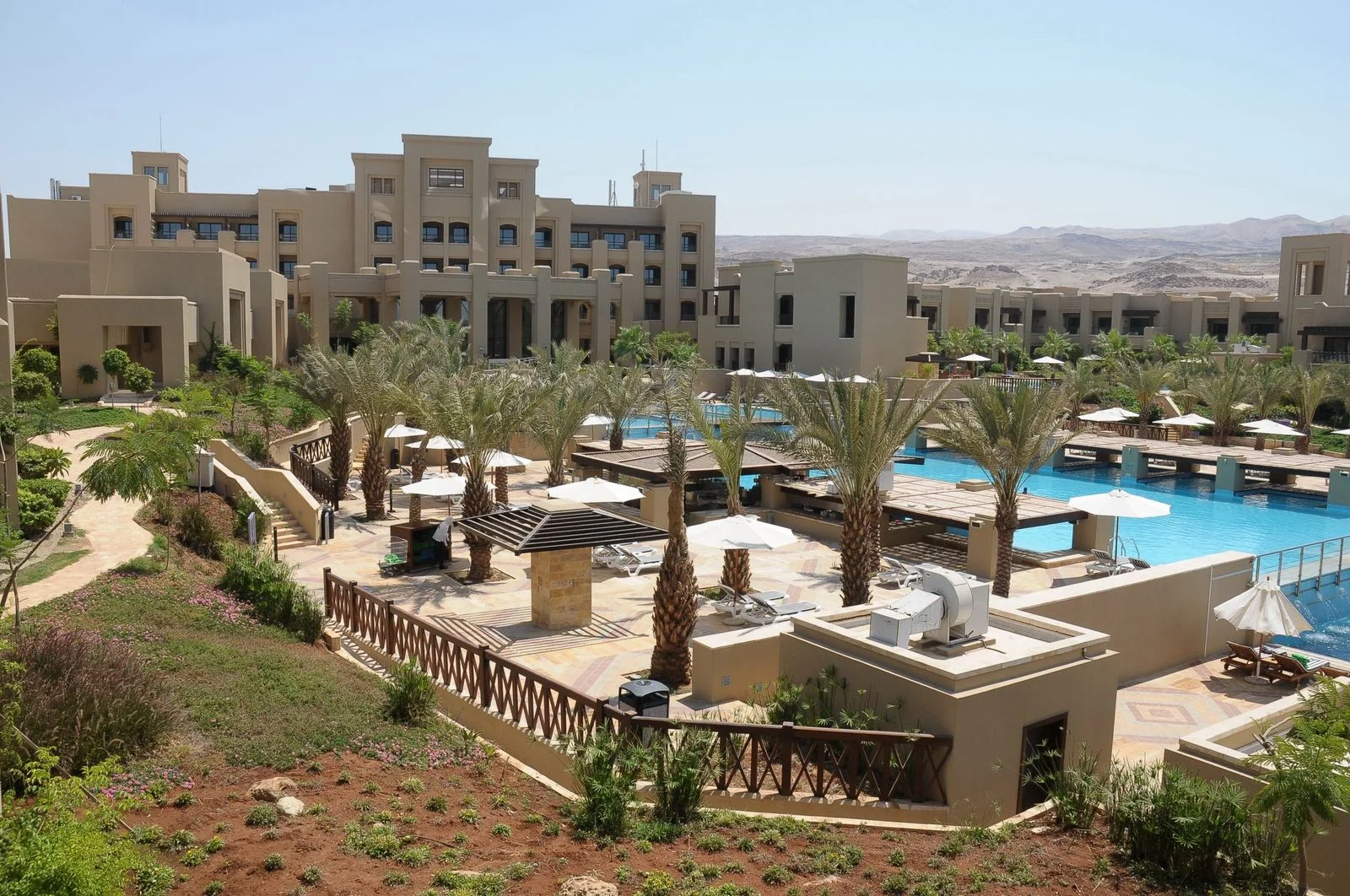Holiday Inn Dead Sea — also built by CEC